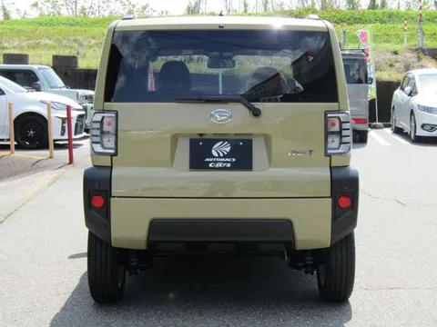 Daihatsu Taft