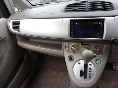 Subaru R2