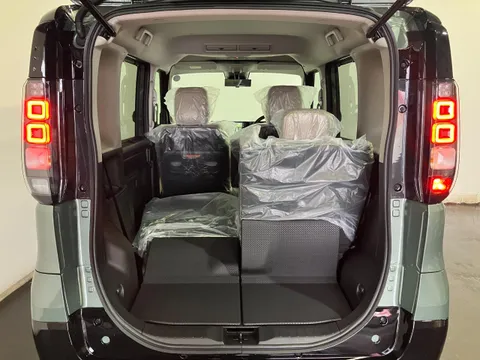 Mitsubishi Delica Mini