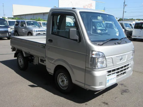 Nissan Clipper Truck