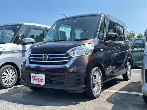 Nissan Dayz Roox