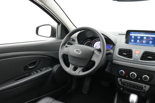Renault SM3