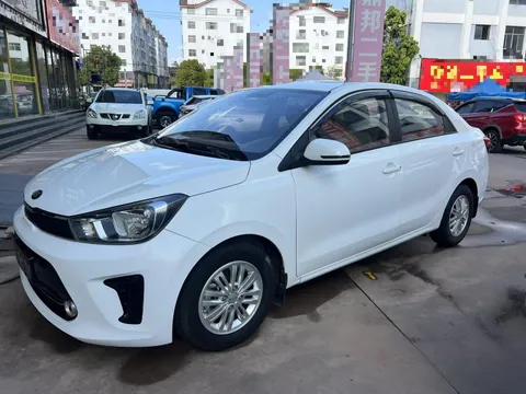 Kia Pegas