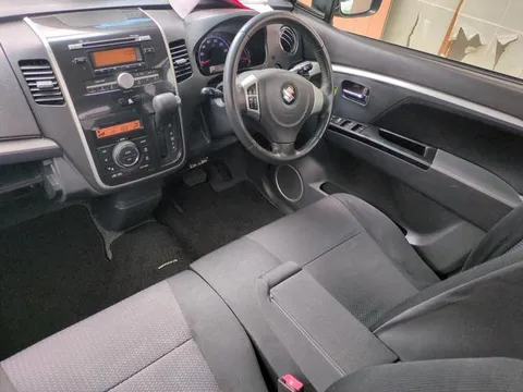 Suzuki Wagon R Stingray