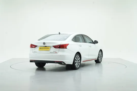 Changan Raeton CC