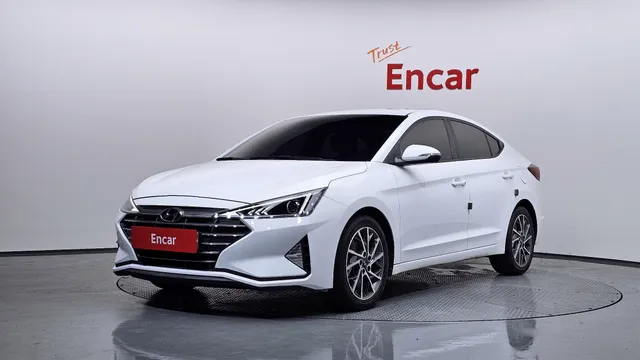 Hyundai Elantra (Avante)
