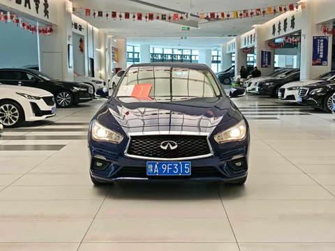 Infiniti Q50L