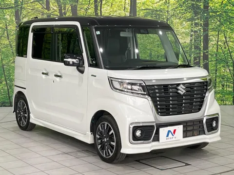 Suzuki Spacia Custom