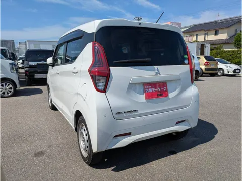 Mitsubishi eK Wagon
