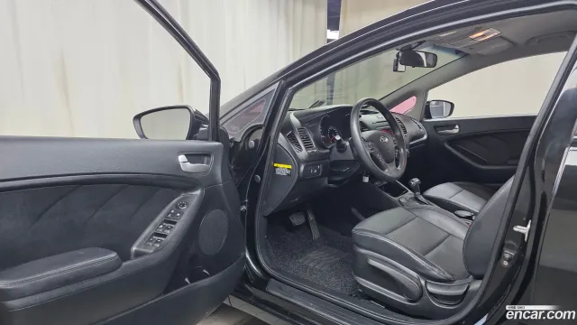 Kia Cerato (K3)