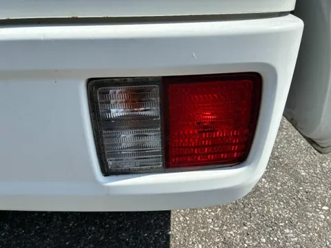 Mitsubishi Minicab Van