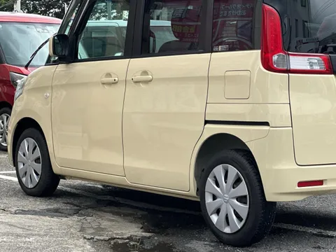 Suzuki Spacia