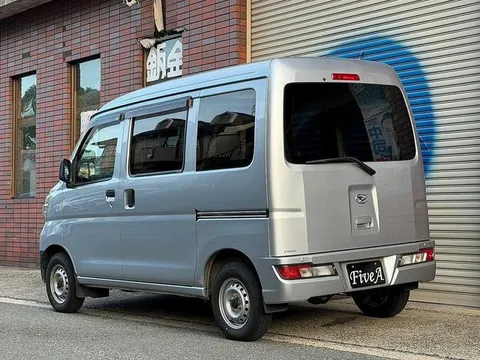 Daihatsu Hijet Cargo