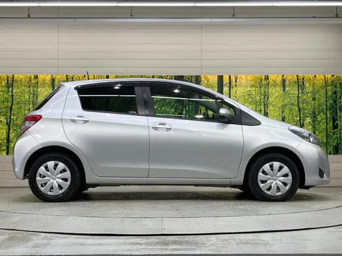 Toyota Yaris (Vitz)