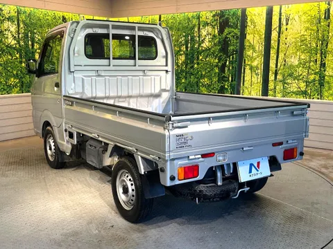 Nissan Clipper Truck