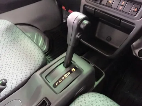 Nissan Clipper Truck