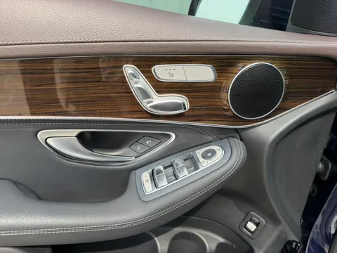 Mercedes-Benz Mercedes-Benz GLC