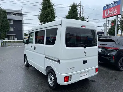 Nissan Clipper