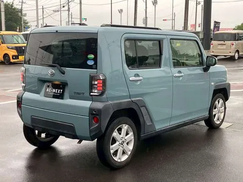 Daihatsu Taft