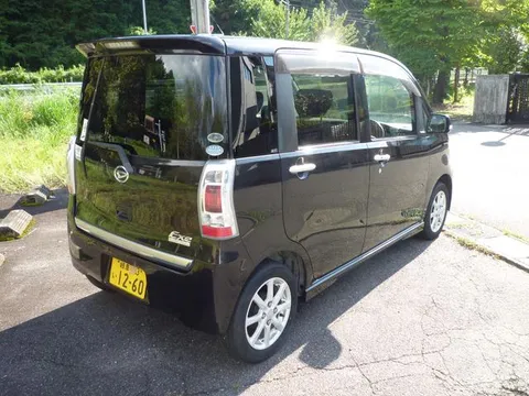 Daihatsu Tanto Exe