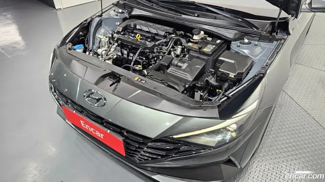 Hyundai Elantra (Avante)