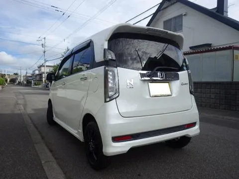 Honda N-WGN Custom