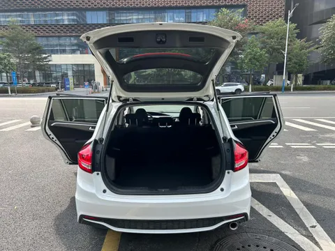 Honda Jade