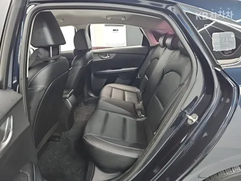 Kia Cerato (K3)