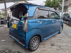 Honda N-WGN Custom