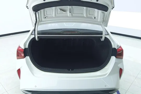 Hyundai Verna