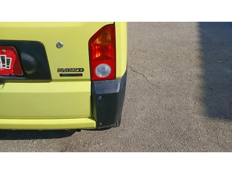 Daihatsu Naked
