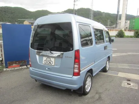 Subaru Sambar Van
