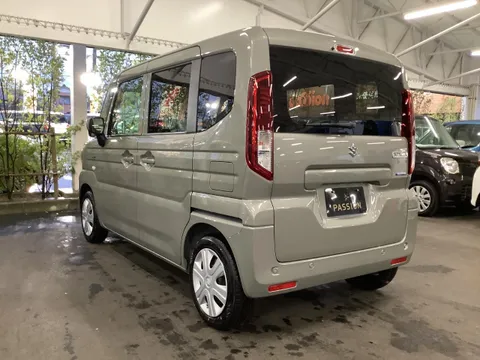 Suzuki Spacia