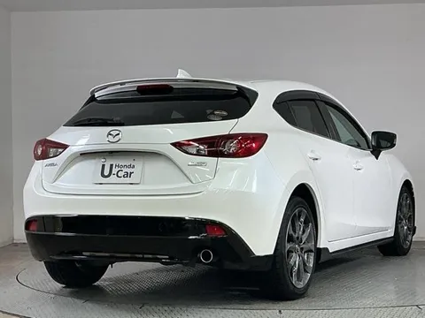 Mazda Axela Sport