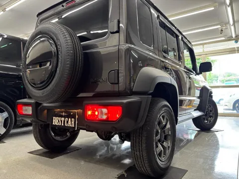 Suzuki Jimny Nomade