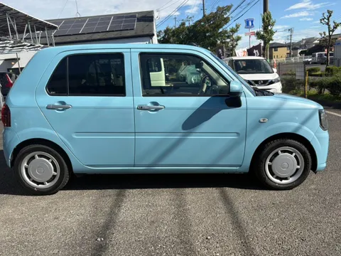 Daihatsu Mira Tocot