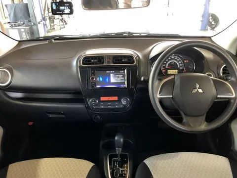 Mitsubishi Mirage
