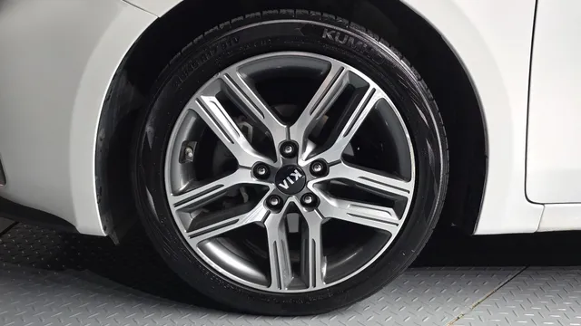 Kia Cerato (K3)