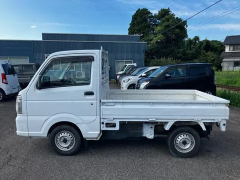 Mazda Scrum Truck