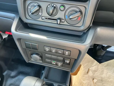 Mitsubishi Minicab Truck