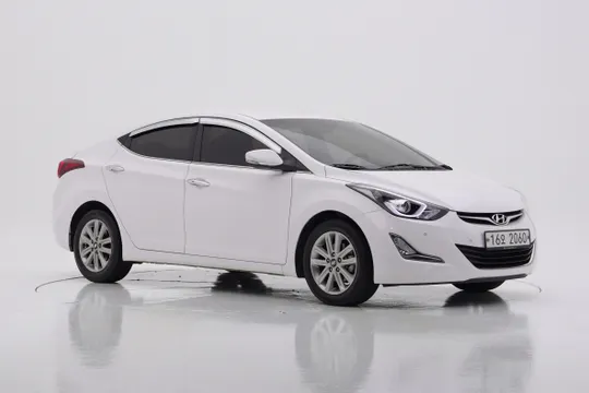 Hyundai Elantra (Avante)