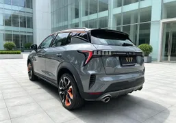 Lynk & Co Lynk & Co 06