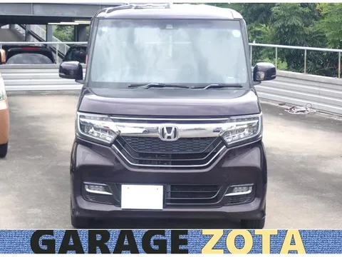 Honda N-BOX Custom