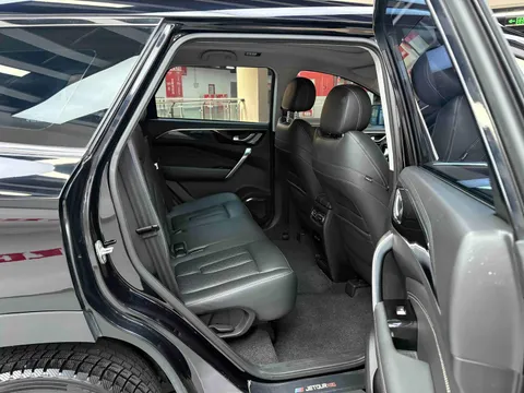 Jetour X90