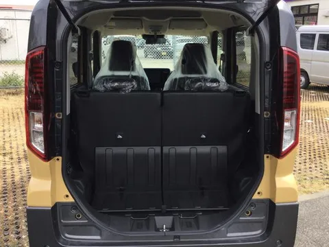 Suzuki Spacia Gear