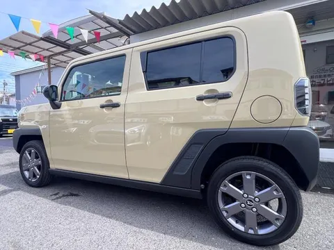 Daihatsu Taft