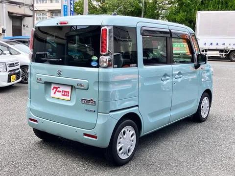 Suzuki Spacia