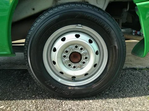 Mitsubishi Minicab Van