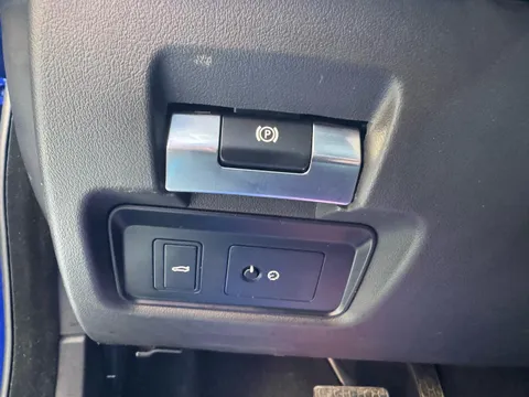 Jaguar XEL