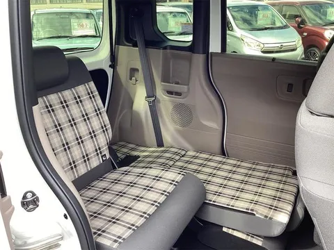 Honda N-BOX Joy